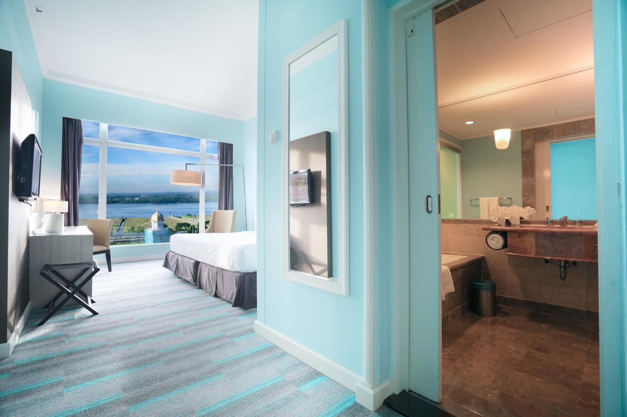 Thistle Johor Bahru Exterior photo A room at the hotel