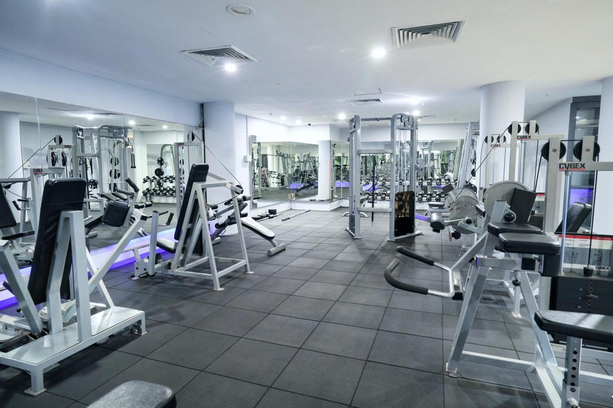 Thistle Johor Bahru Exterior photo The gym at the hotel