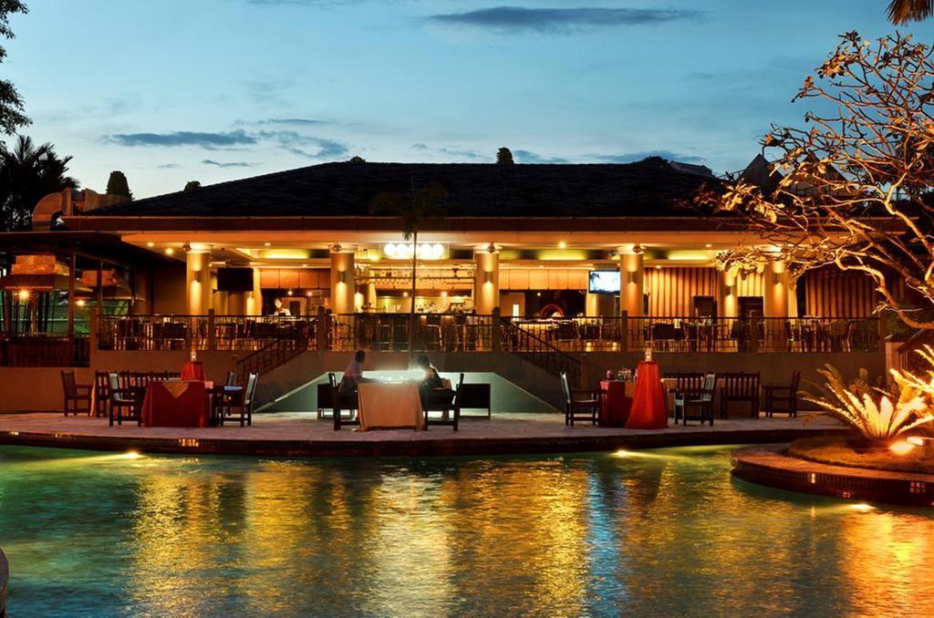 Thistle Johor Bahru Exterior photo The Village